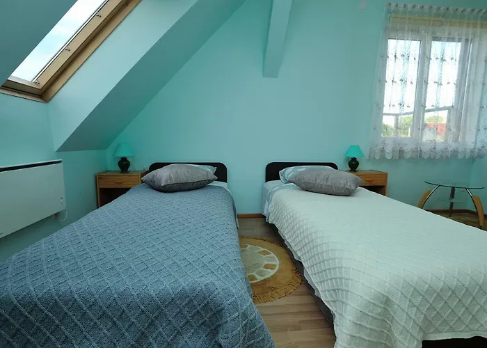 Jaani Kuelaliskorter Apartment *